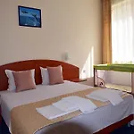 Hotel Family Diana 2*